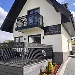 Klosowa Przystan Σπίτι διακοπών Maruszyna
