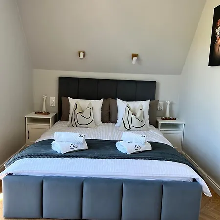 Klosowa Przystan Casa vacanze Maruszyna